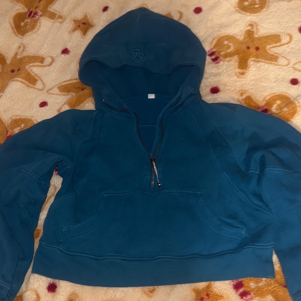 Lululemon blue scuba